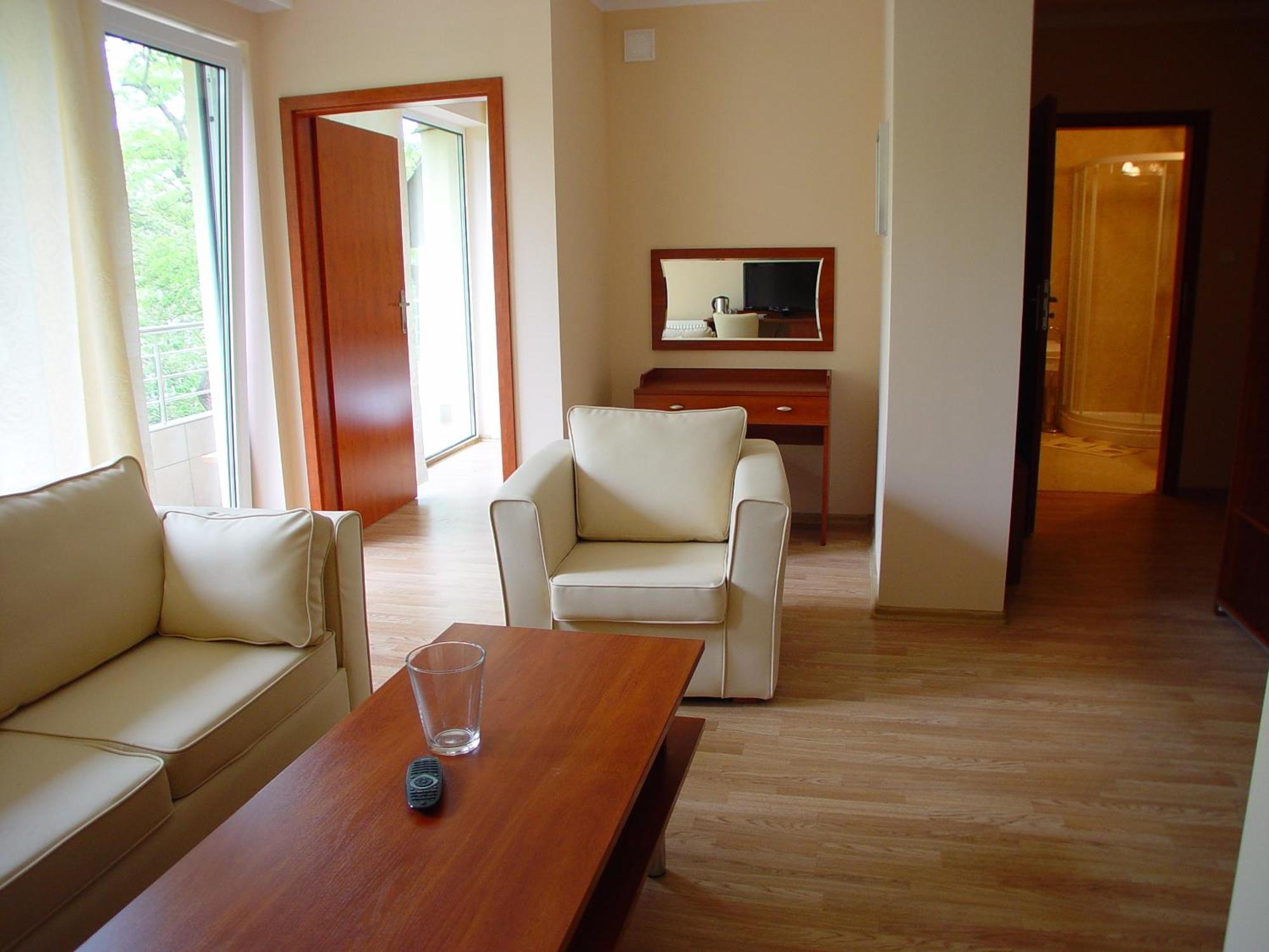 Floryda Jurata Bed & Breakfast Екстериор снимка