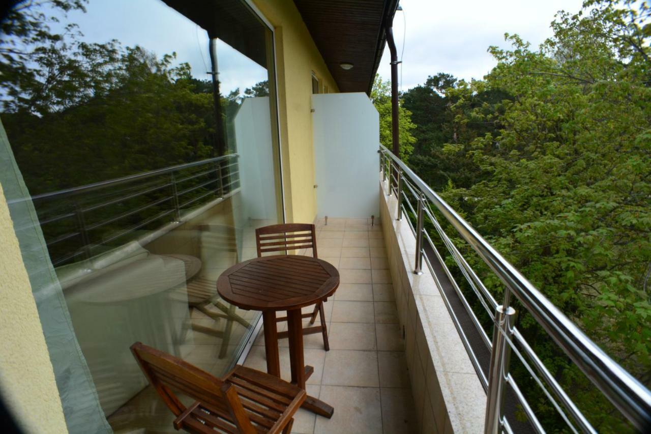 Floryda Jurata Bed & Breakfast Екстериор снимка